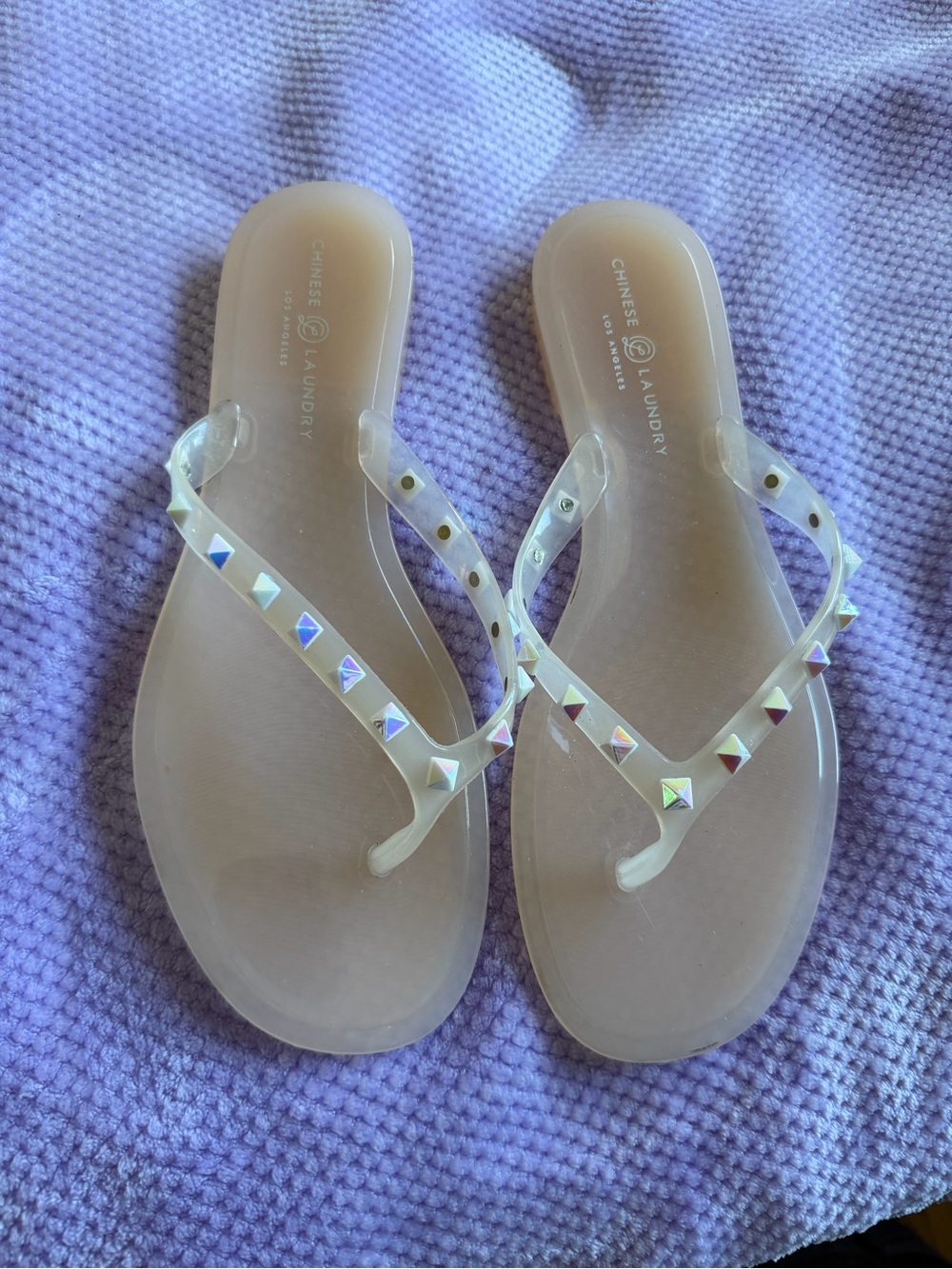 Chinese Laundry Iridescent Stud Clear Jelly Flip Sandals size 10 NWOT